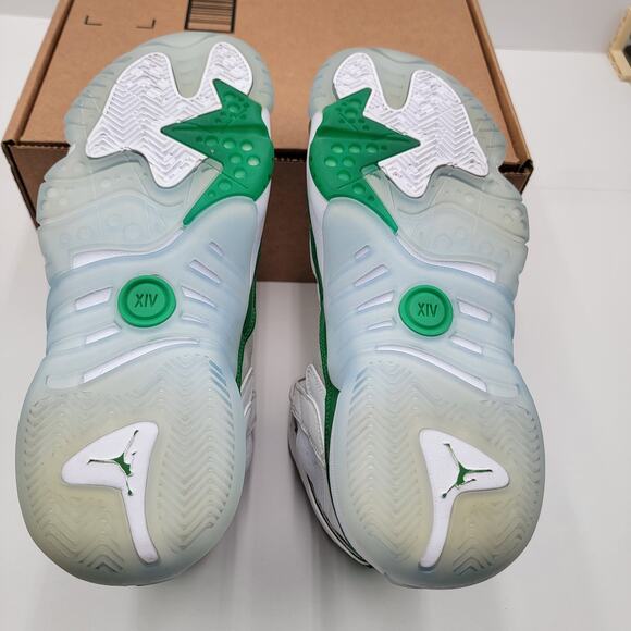 Nike Jumpman Two Trey \'White Lucky Green\' Mens Sz 10.5 DJ1925-130 (167)